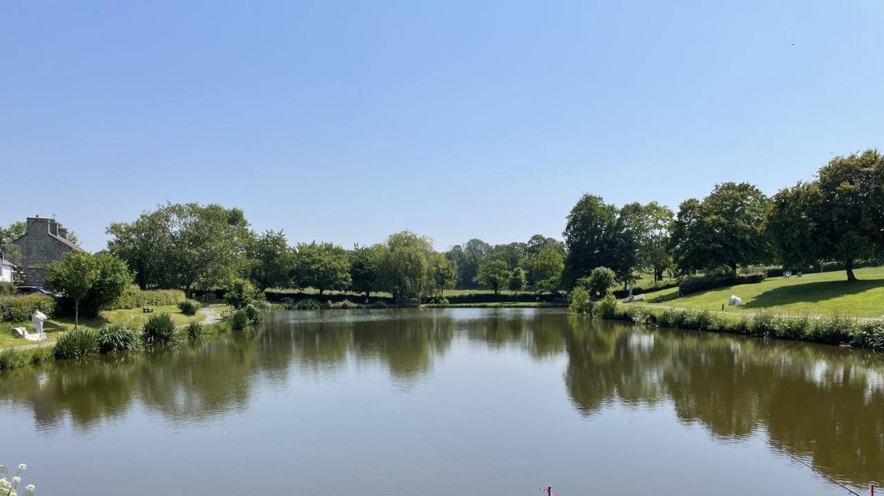 Le Courtil Villa Cerisy-la-Foret ภายนอก รูปภาพ